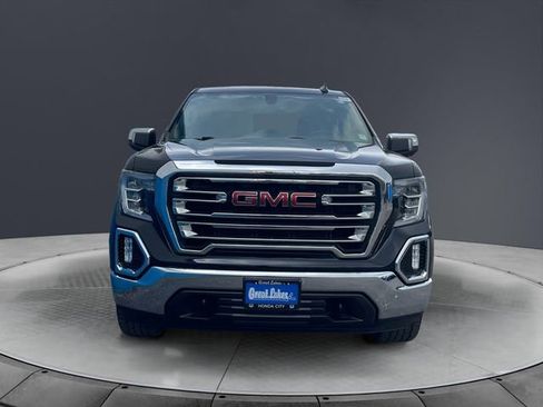Used 2021 GMC Sierra 1500 SLT w/ SLT Convenience Package AWD/4WD image 8