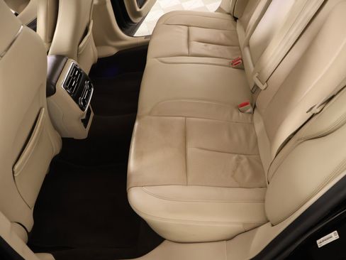 Used 2019 Lincoln Continental Reserve FWD image 12