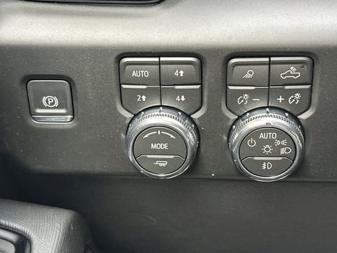 New 2026 GMC Sierra 1500 AT4X AWD/4WD image 30