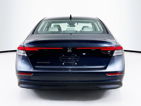 New 2025 Honda Accord SE image 30
