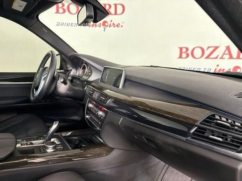 Used 2018 BMW X5 xDrive40e AWD/4WD image 17