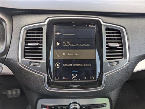 Used 2018 Volvo XC90 T6 Momentum w/ Convenience Package image 13