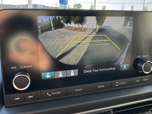 New 2025 Honda Pilot Sport image 19