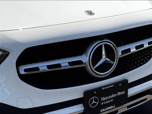 Certified 2023 Mercedes-Benz GLA 250 4MATIC image 34