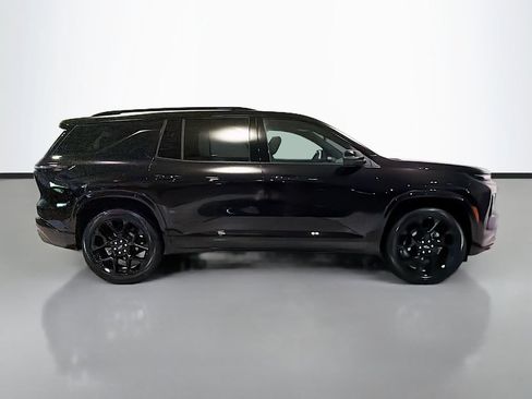 Used 2024 Chevrolet Traverse RS FWD image 10