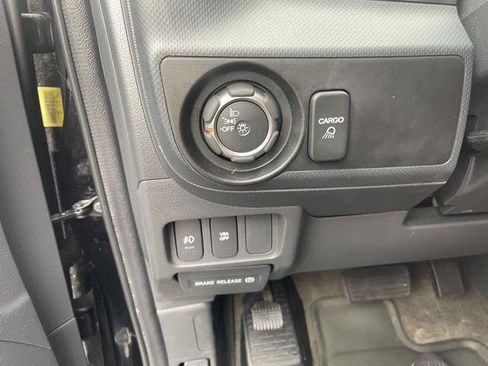 Used 2011 Honda Ridgeline RTL image 21