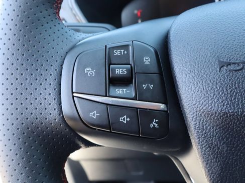 Used 2025 Ford Escape ST-Line w/ Equipment Group 301A FWD image 24
