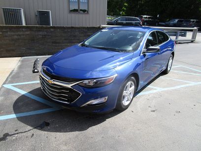 Used 2023 Chevrolet Malibu LS