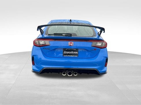 Used 2023 Honda Civic Type R image 6
