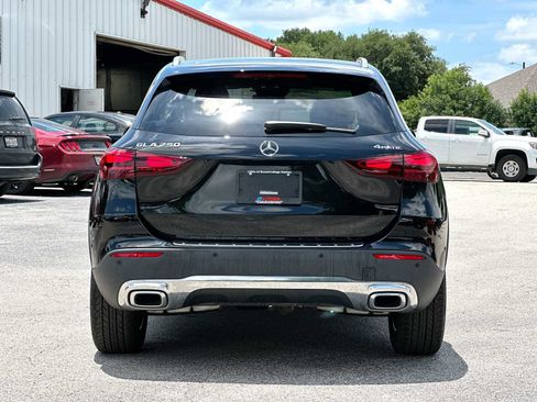 Used 2025 Mercedes-Benz GLA 250 4MATIC w/ Winter Package image 14