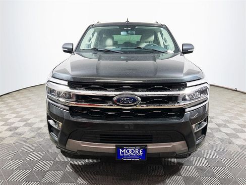Used 2024 Ford Expedition Max Limited image 3