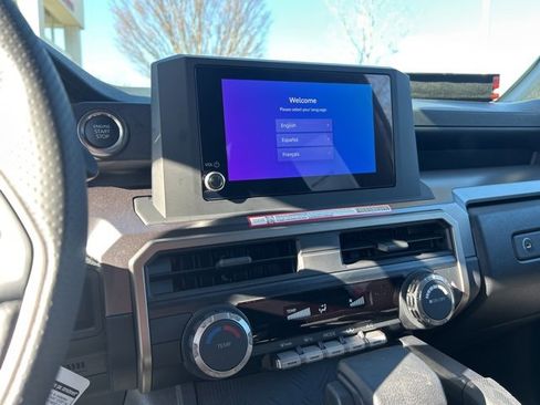 Used 2025 Toyota 4Runner SR5 image 20