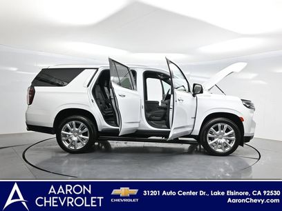 Used 2022 Chevrolet Tahoe High Country w/ Premium Package 2
