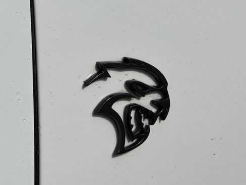 Used 2019 Dodge Challenger SRT Hellcat image 21