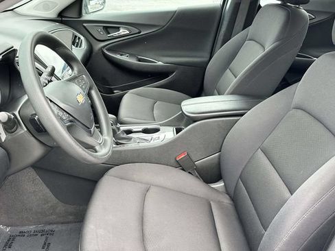 Used 2024 Chevrolet Malibu LT FWD image 15