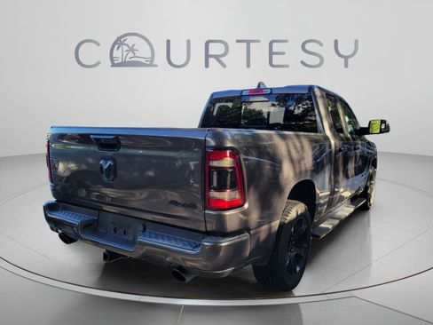 Used 2023 RAM 1500 Big Horn AWD/4WD image 3