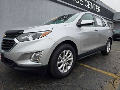 Used 2019 Chevrolet Equinox LT image 4