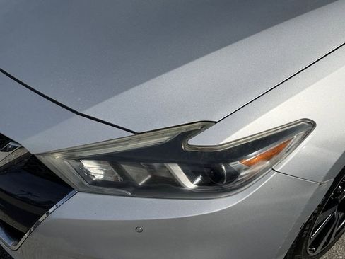 Used 2018 Nissan Maxima 3.5 SV image 36