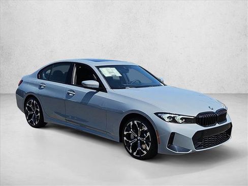 New 2026 BMW 330i Sedan w/ M Sport Package RWD image 7