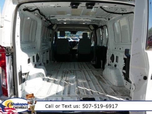Used 2018 Ford Transit 150 image 9