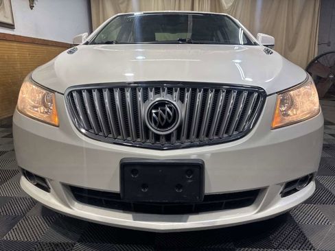 Used 2010 Buick LaCrosse CXL image 3