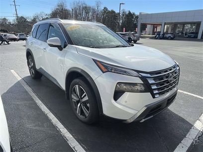 Used 2025 Nissan Rogue SL