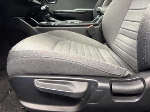 Used 2025 Kia K4 EX image 25