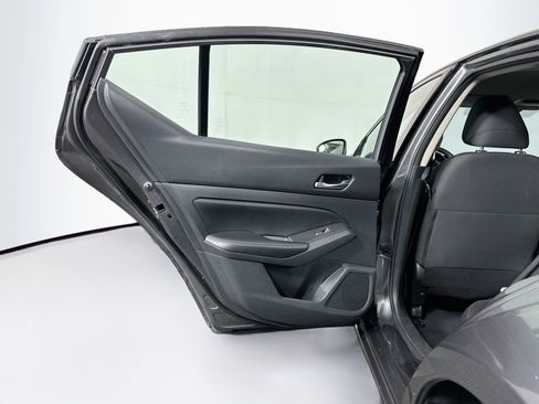 Used 2022 Nissan Altima 2.5 SV FWD image 25