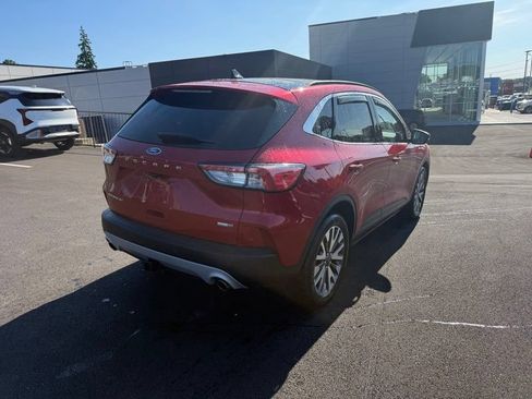 Used 2020 Ford Escape Titanium AWD/4WD image 8