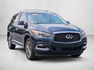 Used 2016 INFINITI QX60 Luxe w/ Premium Plus Package AWD/4WD video 3