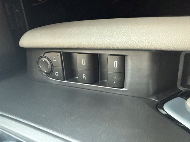 New 2026 Chevrolet Colorado ZR2 w/ Technology Package AWD/4WD image 18