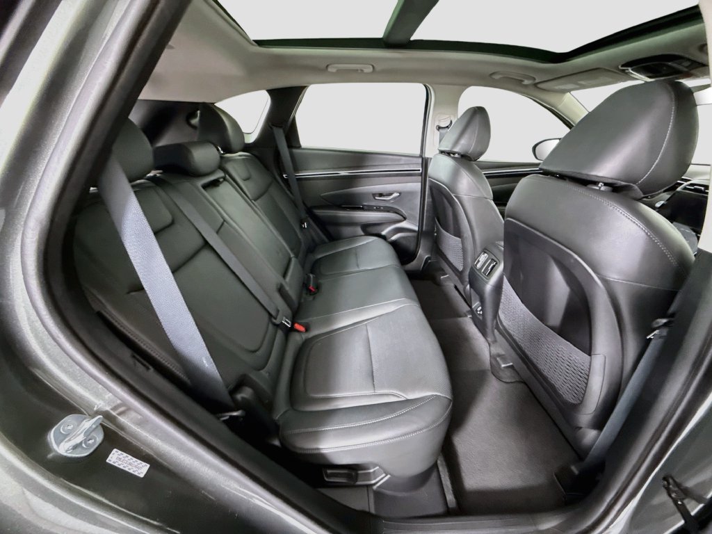 Used 2024 Hyundai Tucson Limited AWD/4WD image 22