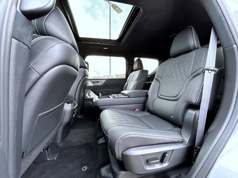 New 2026 INFINITI QX80 Autograph AWD/4WD image 21