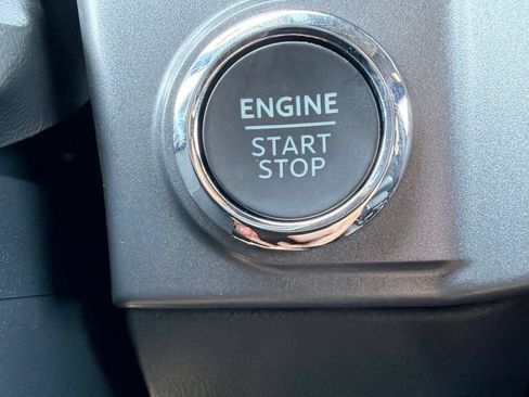 New 2026 Ford F150 XLT w/ Equipment Group 302A MID AWD/4WD image 24