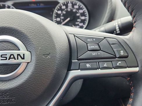 Used 2020 Nissan Sentra SR w/ Premium Package image 41