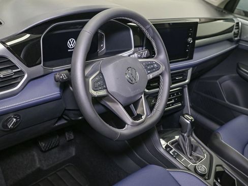 New 2026 Volkswagen Taos SEL AWD/4WD image 18