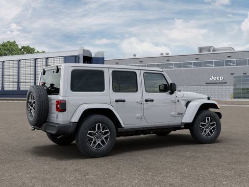 New 2026 Jeep Wrangler Sahara AWD/4WD image 4