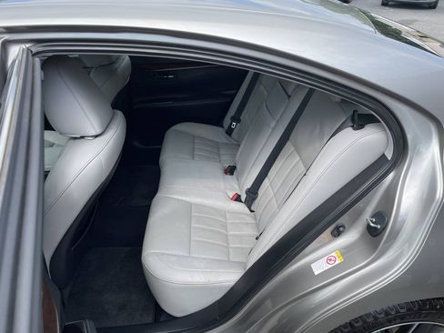 Used 2017 Lexus ES 350 w/ Luxury Package FWD image 11