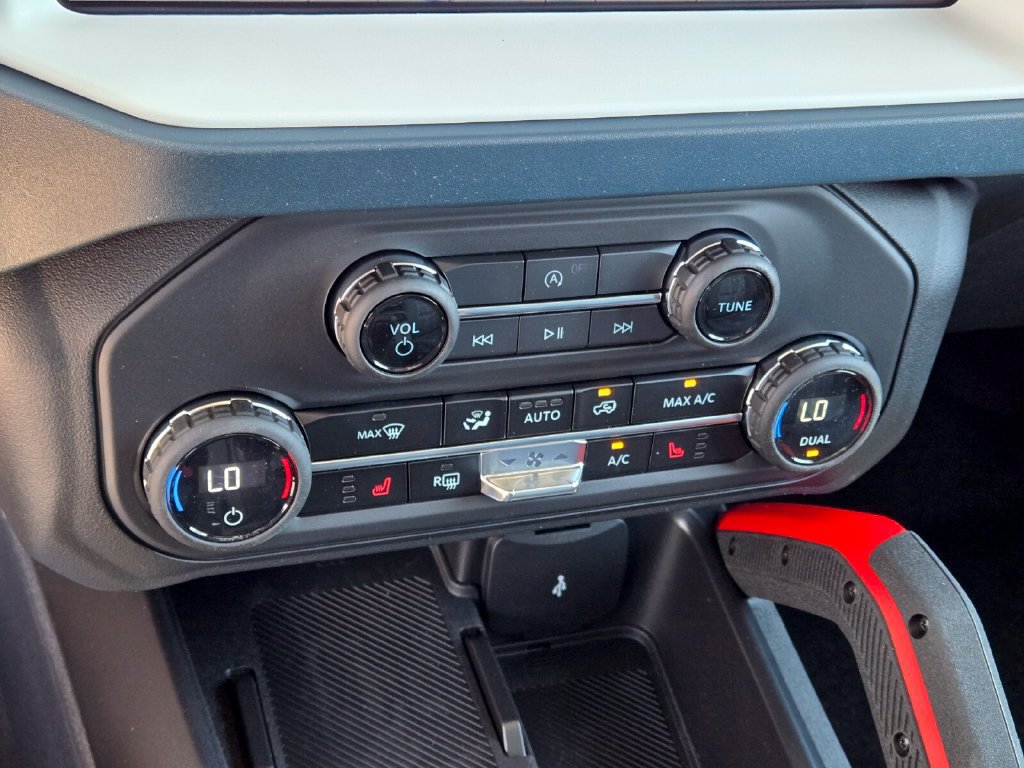 New 2026 Ford Bronco Heritage Edition AWD/4WD image 20