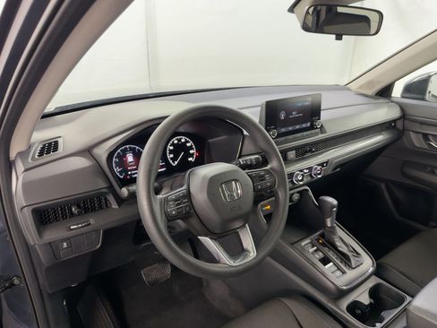 Used 2025 Honda CR-V EX image 4
