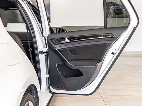 Used 2017 Volkswagen GTI S FWD image 37