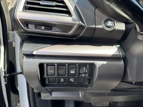 Used 2019 Subaru Forester Premium AWD/4WD image 19