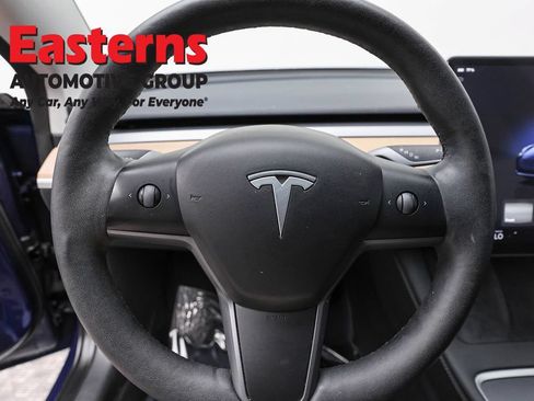 Used 2023 Tesla Model 3 Standard Range RWD image 10