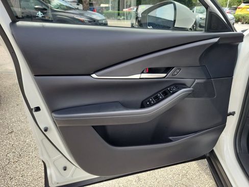 Used 2024 MAZDA CX-30 AWD 2.5 S w/ Preferred Package image 19