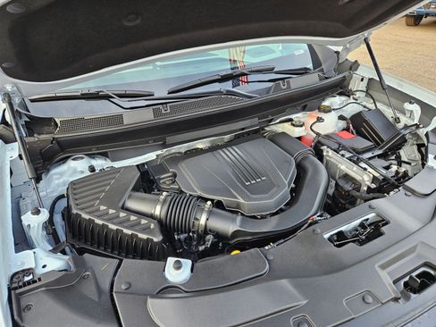 New 2026 GMC Acadia Elevation FWD image 32