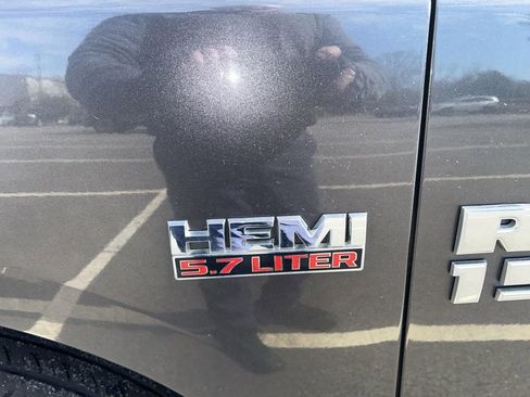 Used 2014 RAM 1500 Express image 9