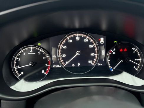 Used 2024 MAZDA CX-50 AWD 2.5 S w/ Preferred Package image 18