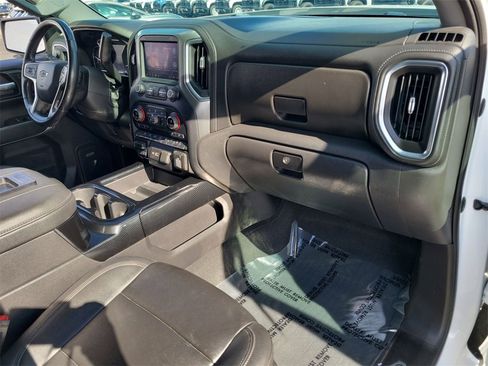 Used 2021 Chevrolet Silverado 1500 LT Trail Boss image 29