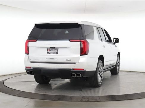 Used 2025 GMC Yukon Denali Ultimate w/ LPO, Floor Liner Package AWD/4WD image 7