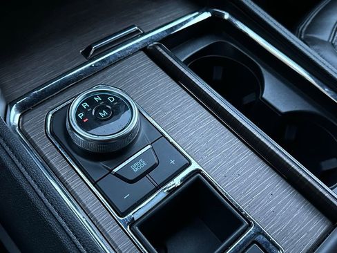 Used 2023 Ford Expedition Max Limited image 15